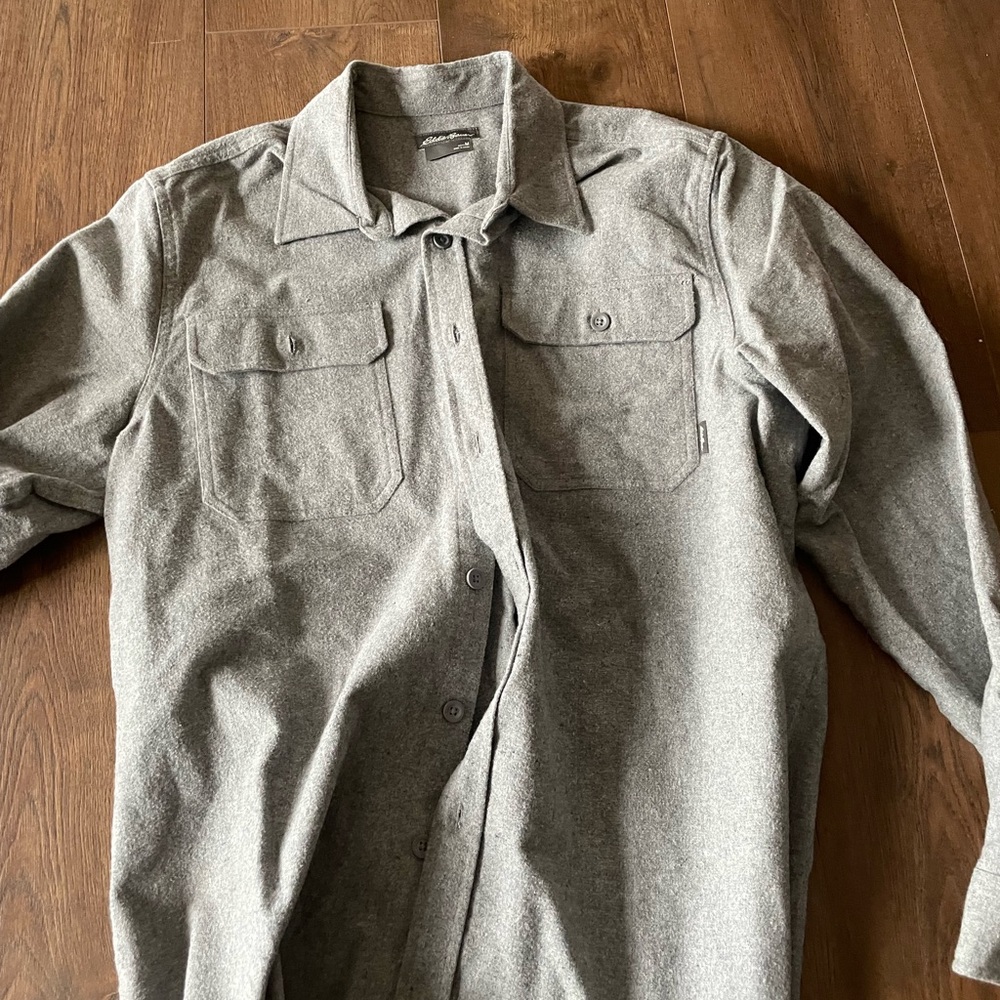 Men’s heavy weight Eddie Bauer flannel men’s medium